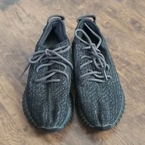 Adidas Yeezy Boost 350 V2 Black (Non-Reflective)